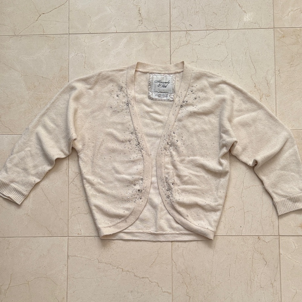 Abercrombie & Fitch Winter White Embellished Sweater Size L
